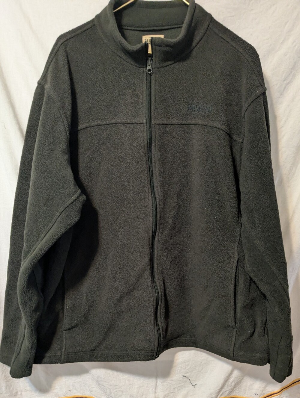 Red Head Men's Black Full-Zip Fleece Jacket - Unknown Brand